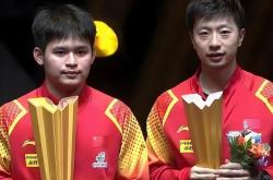 LOL决赛-包含中国乒乓球队翻盘德国乒乓球队，马龙关键制胜的词条