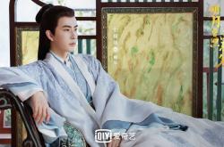 LOL赛事-精密机器与赛道王牌，当凯尔特人以团队制霸，杜兰特在街道上单人接管