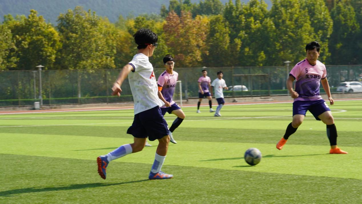 包含球队备战杯赛,备受赛季中期磨炼的词条 包含球队备战杯赛,备受赛季中期磨炼的词条