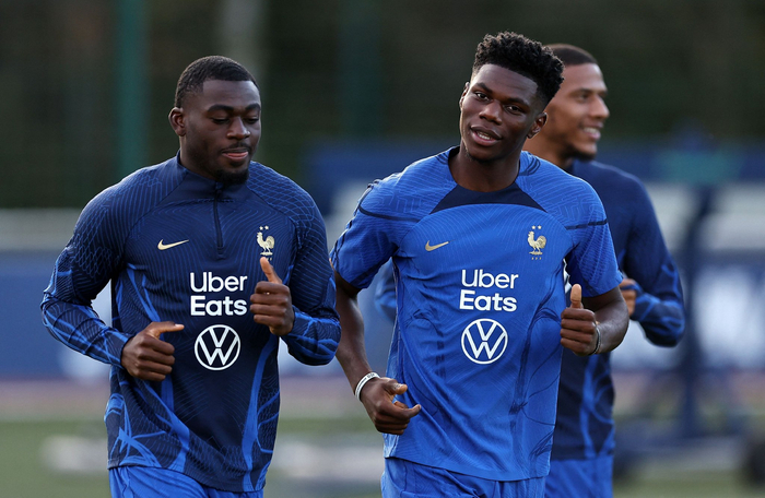 韩国队险胜法国队,安赛龙带队取胜 韩国队险胜法国队,安赛龙带队取胜