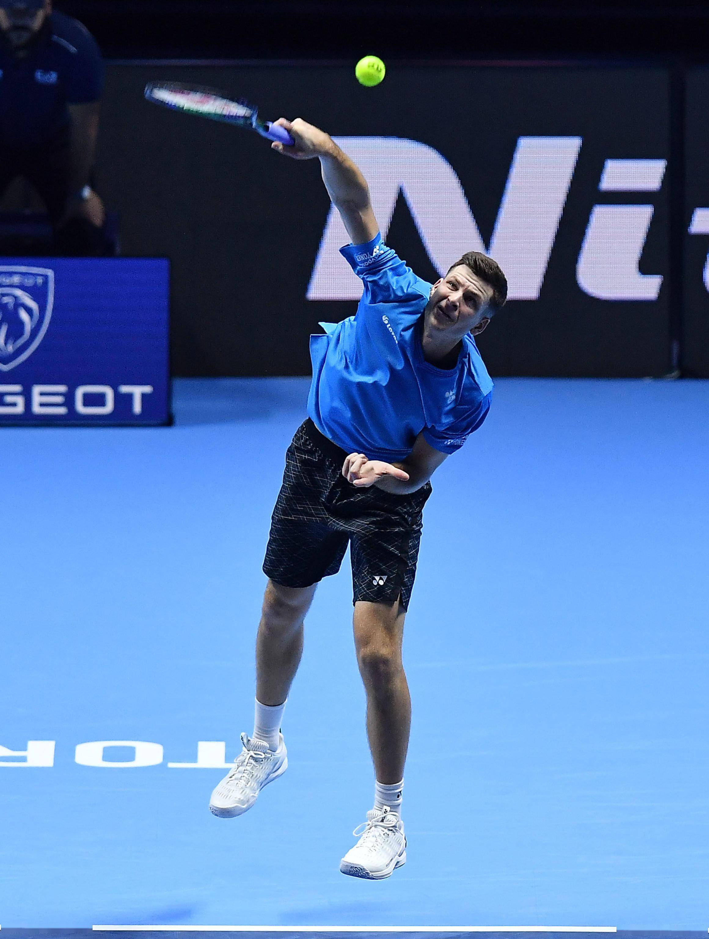 ATP总决赛翻盘拉沃尔杯，梅德韦杰夫扛起全队