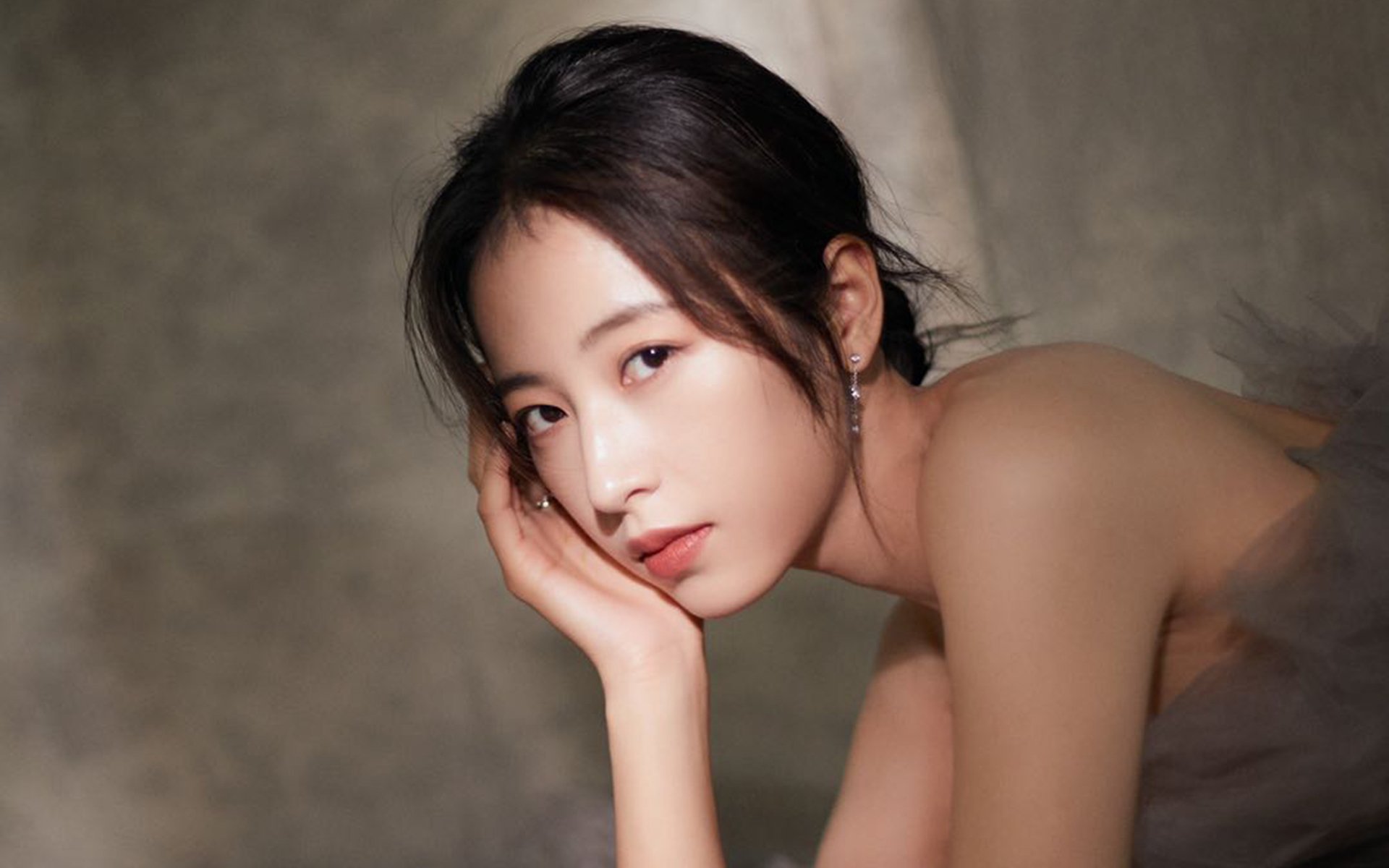 石破天惊，那夜，阿劳霍化身绿茵城墙—记一次攻防两端的绝对统治