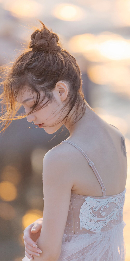 马丁内利关键先生助比利亚雷亚尔轻取塞内加尔,友谊赛闪耀全场