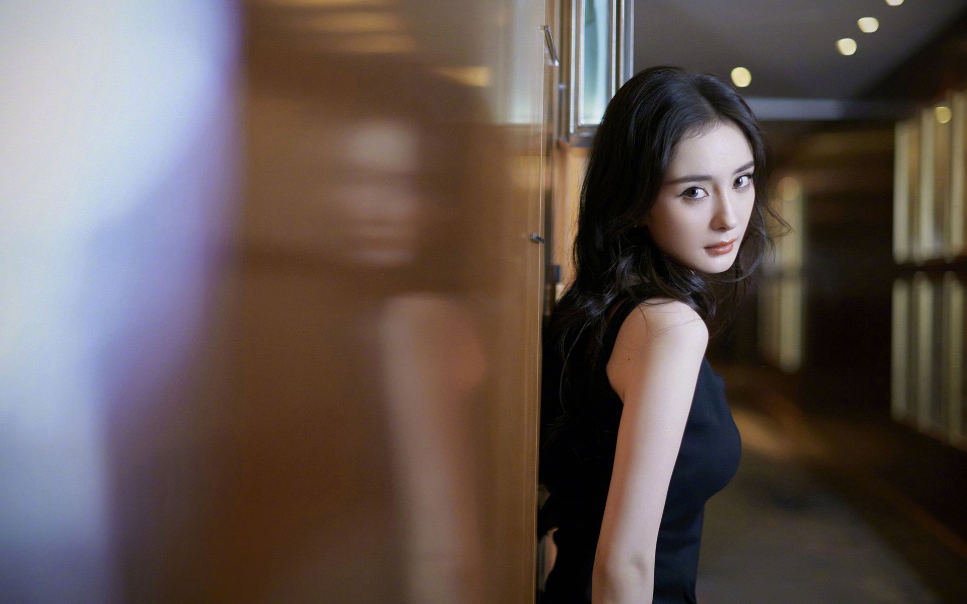 冰川下的火山，金玟哉用东方静默点燃亚平宁的寒夜