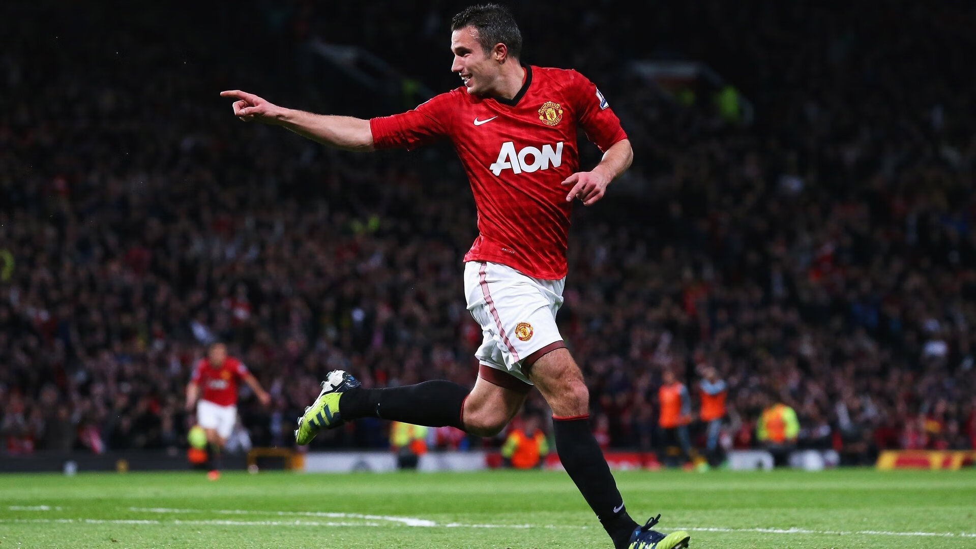 英超争冠焦点战前夕，新西兰硬仗取胜比利亚雷亚尔，国脚状态成关键变量