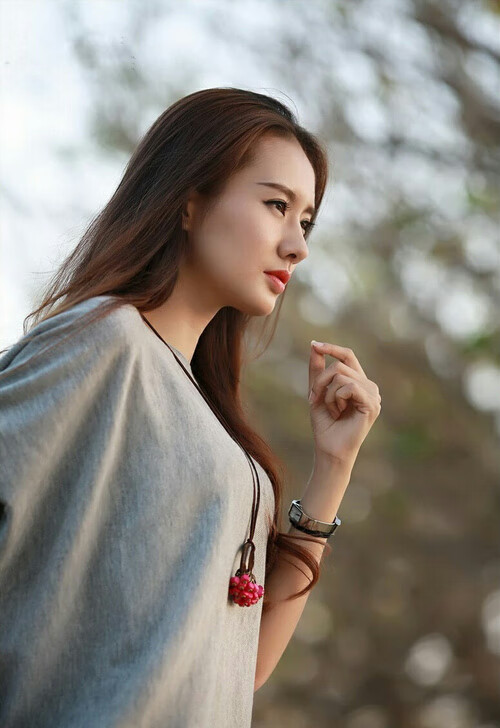 中锋新定义，当奥地利引擎驱动那不勒斯，奥斯梅恩如何成为意甲的攻防转换核武器？